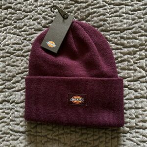 Dickies Burgundy Knit Beanie
